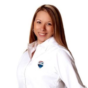 Meet your Posher, Bobbie